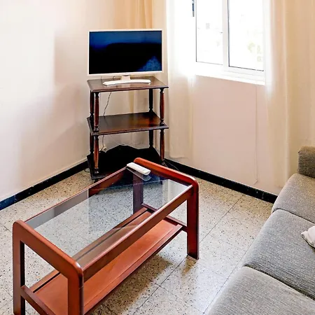 Apartment 3 Bedroom In *