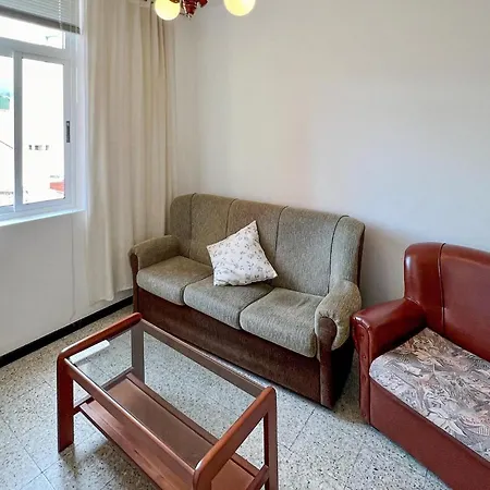 Apartment 3 Bedroom In